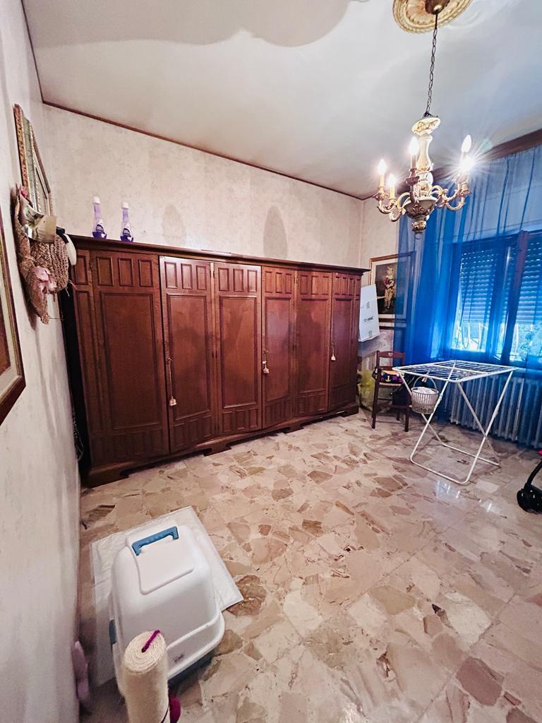 Immagine 33 di Casa indipendente in vendita  a Aulla