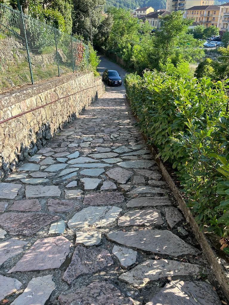 Immagine 23 di Casa indipendente in vendita  a Aulla