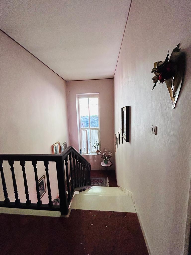 Immagine 3 di Casa indipendente in vendita  a Aulla