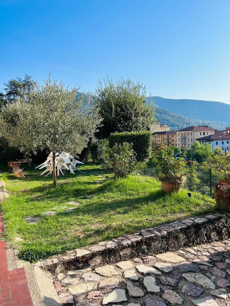 Immagine 22 di Casa indipendente in vendita  a Aulla