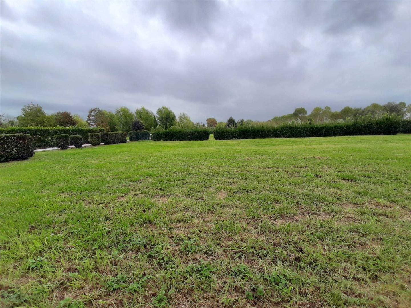 Immagine 12 di Casa bifamiliare in vendita  a San Giuliano Terme