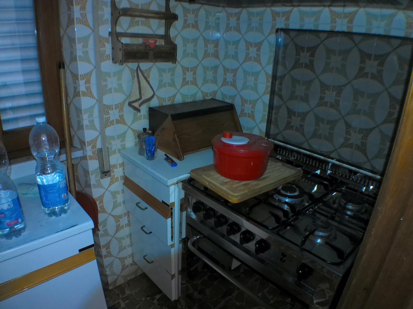 Immagine 26 di Casa indipendente in vendita  a Carrara