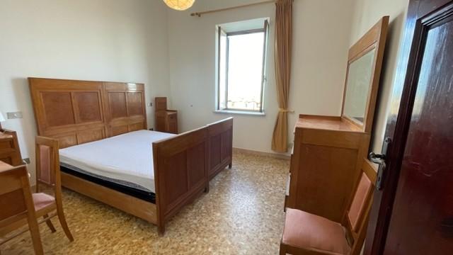 Immagine 17 di Appartamento in affitto  a Pisa