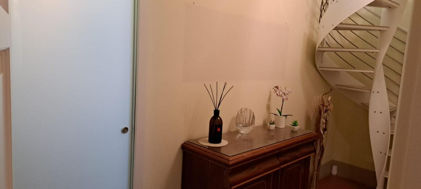 Immagine 5 di Appartamento in vendita  a San Giuliano Terme