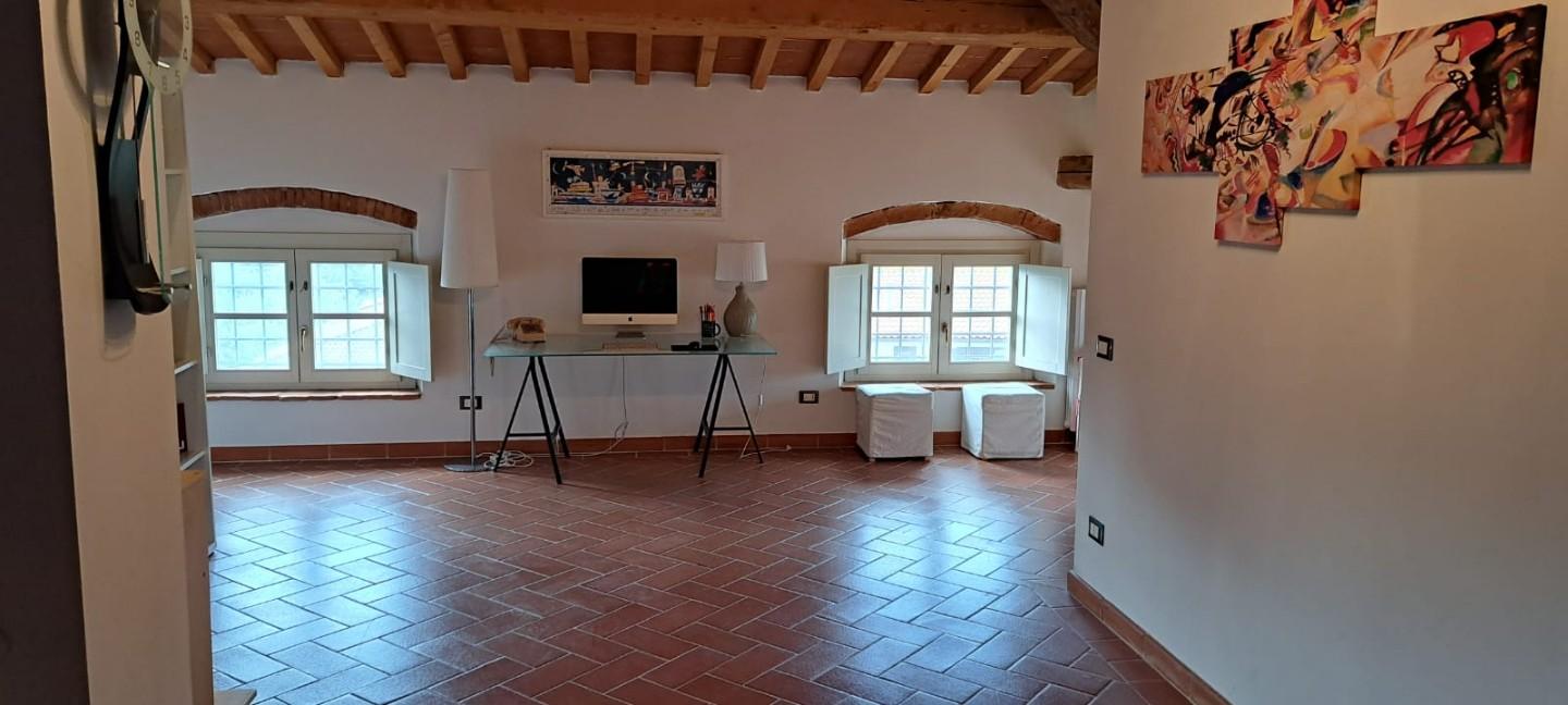 Immagine 34 di Appartamento in vendita  a San Giuliano Terme