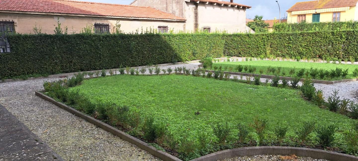 Immagine 39 di Appartamento in vendita  a San Giuliano Terme