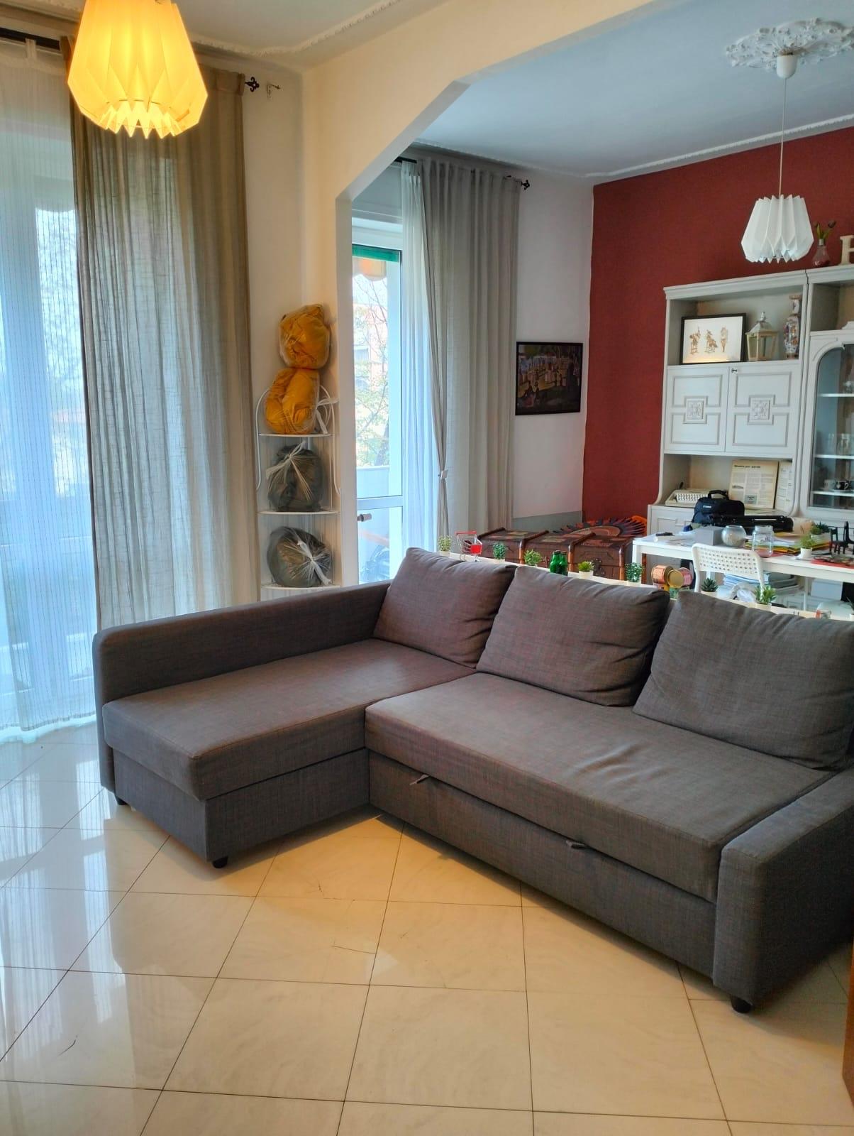 Immagine 2 di Appartamento in vendita  a Livorno