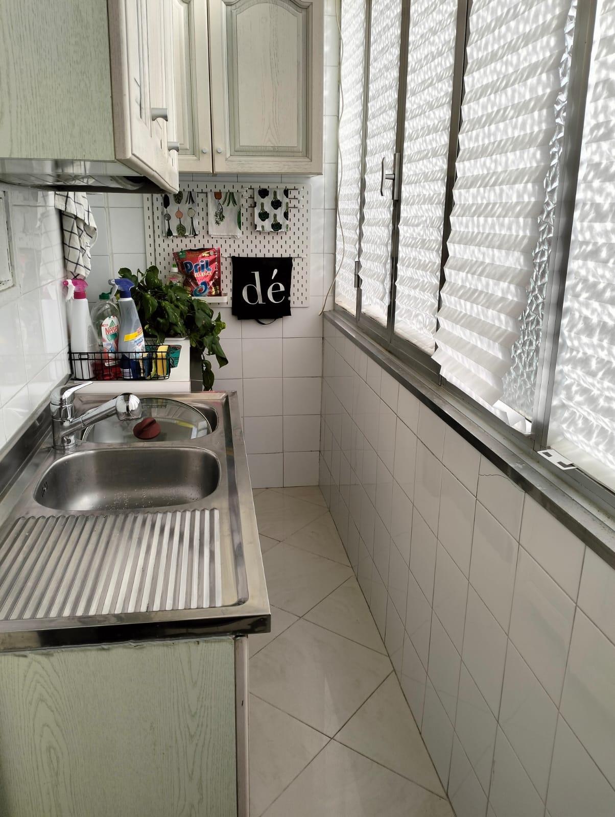 Immagine 12 di Appartamento in vendita  a Livorno