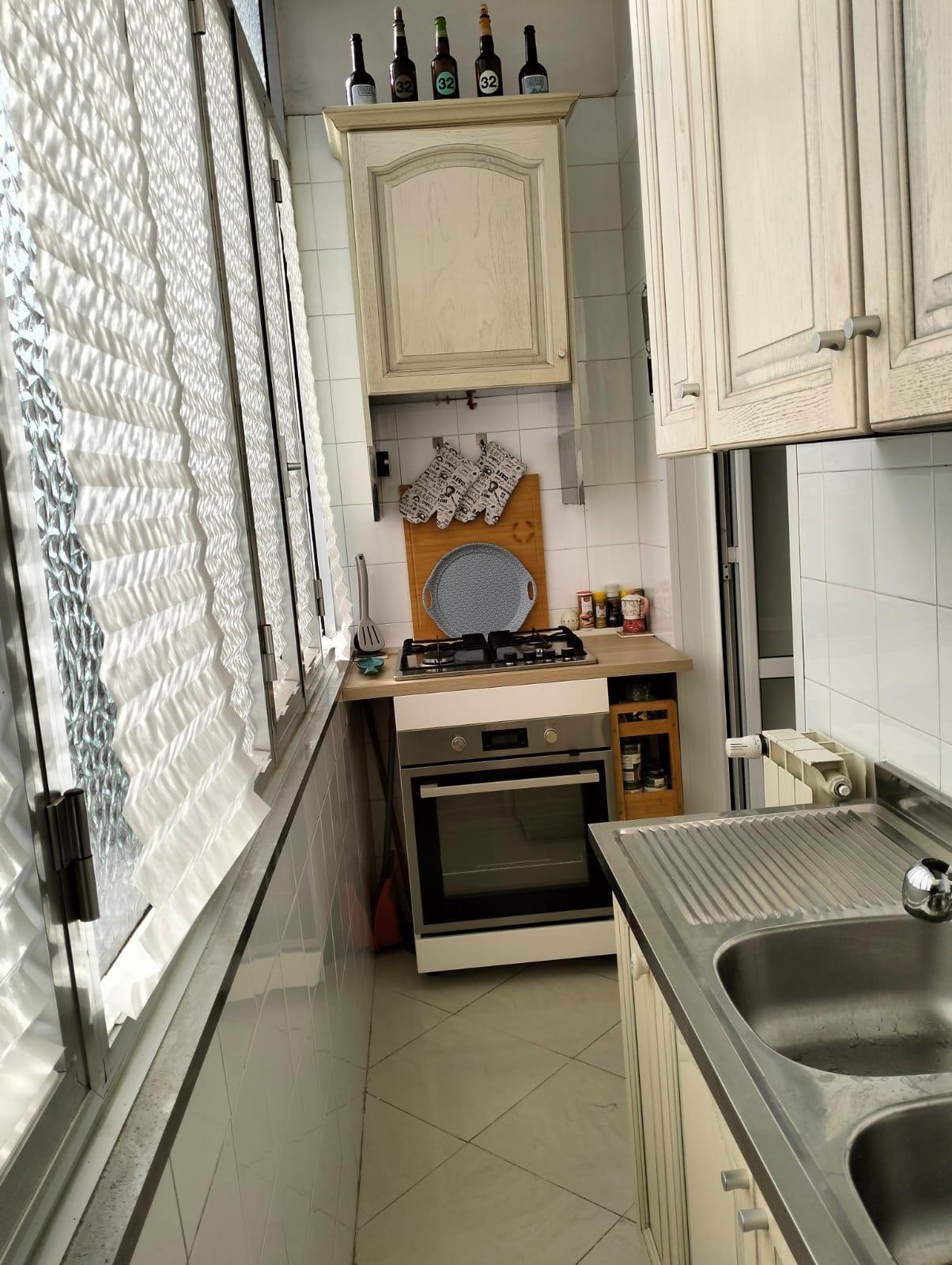 Immagine 13 di Appartamento in vendita  a Livorno