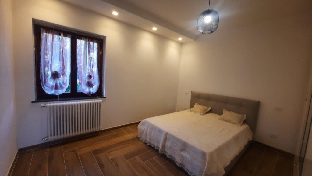 Immagine 13 di Appartamento in vendita  a Vicopisano