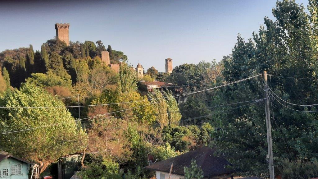 Immagine 22 di Appartamento in vendita  a Vicopisano