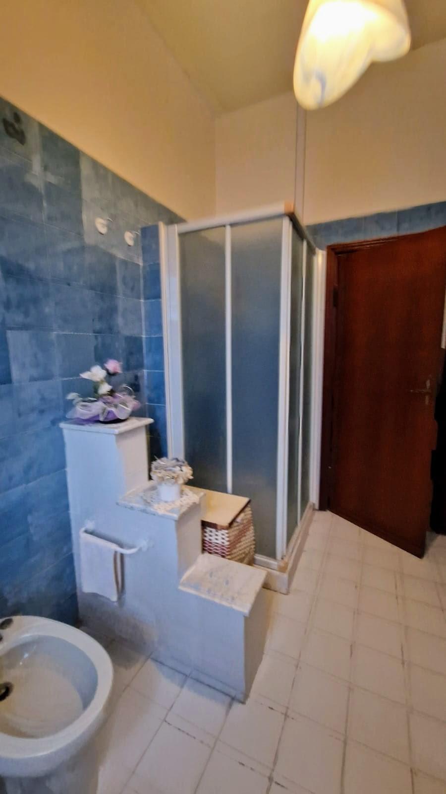 Immagine 27 di Casa indipendente in vendita  a Fucecchio