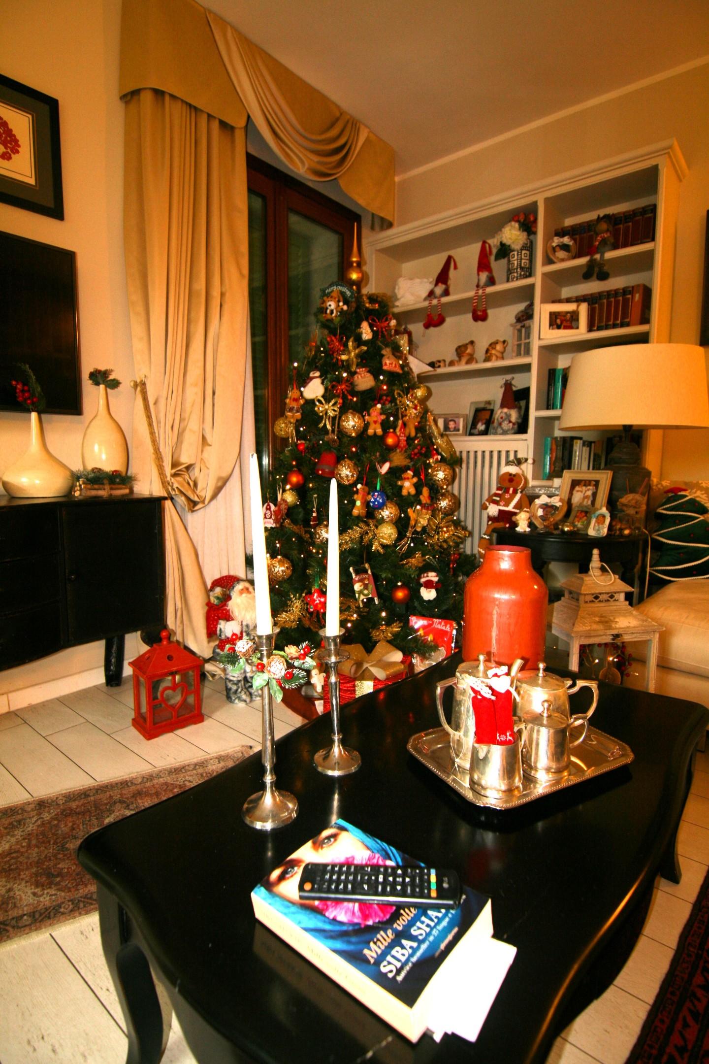 Immagine 6 di Villetta a schiera in vendita  a Carrara