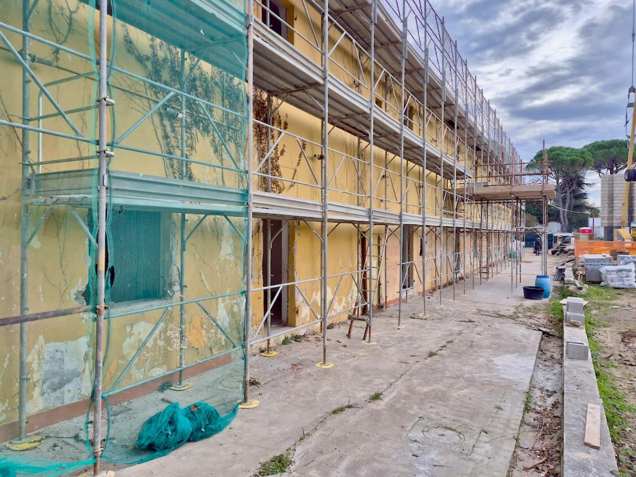 Immagine 39 di Appartamento in vendita  a Pisa