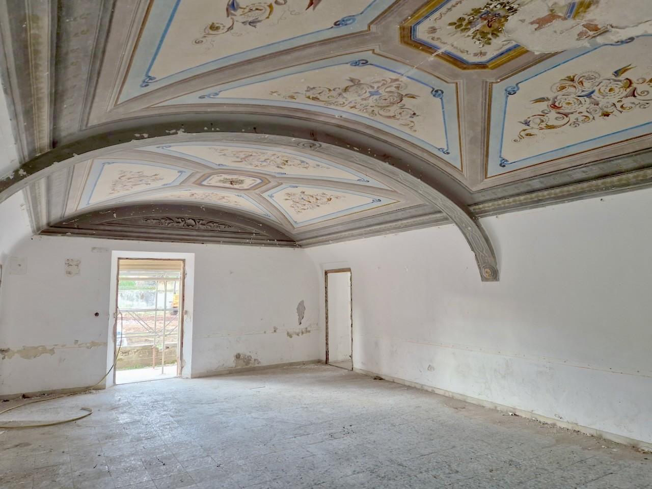 Immagine 34 di Appartamento in vendita  a Pisa