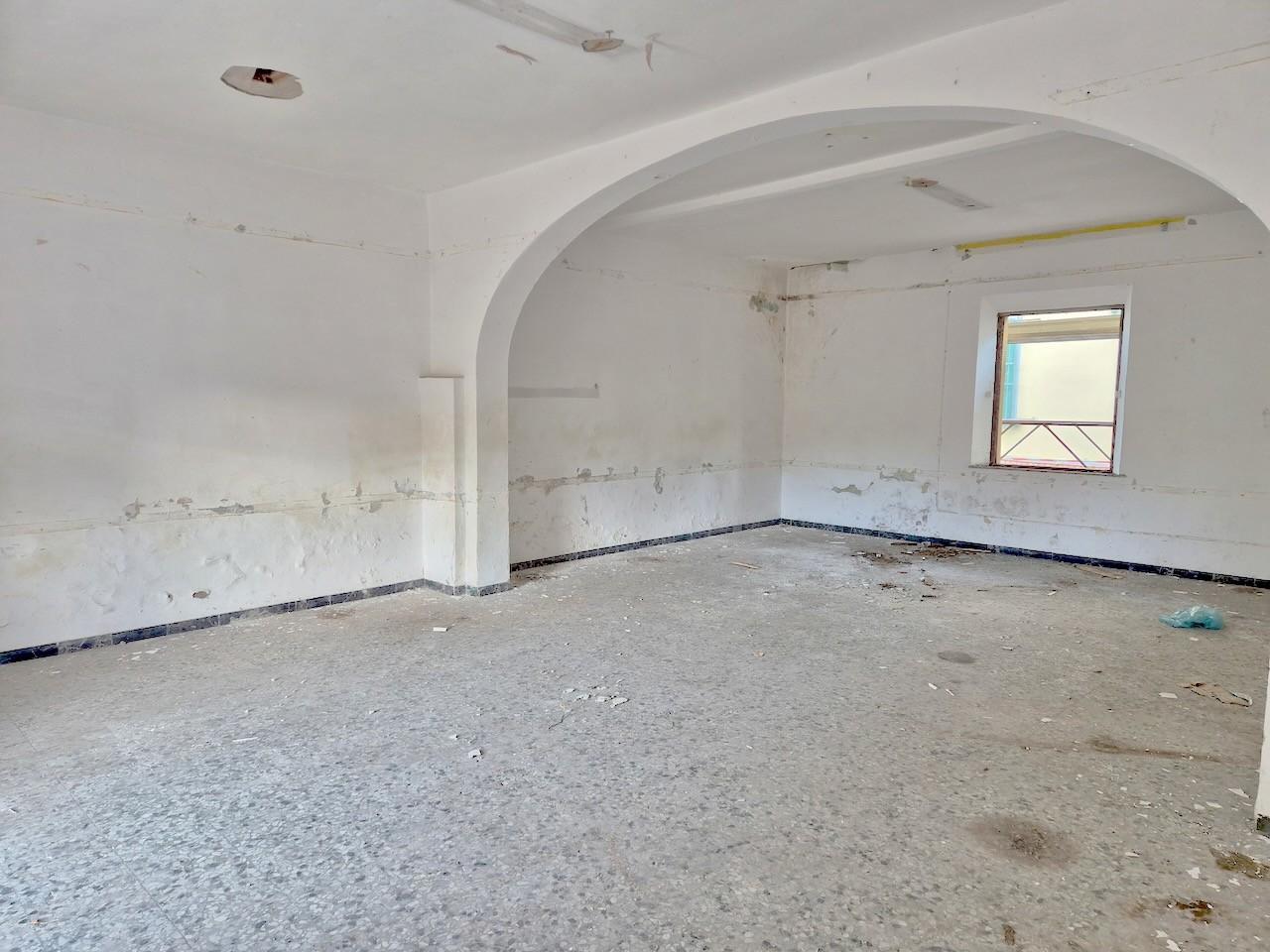 Immagine 36 di Appartamento in vendita  a Pisa