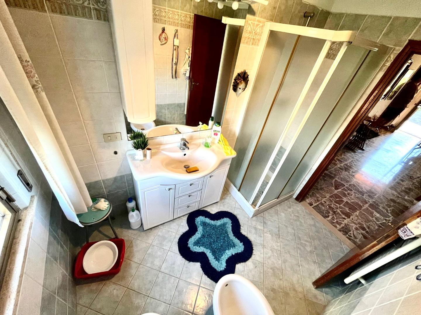 Immagine 10 di Villa in vendita  a Montopoli In Val D'arno