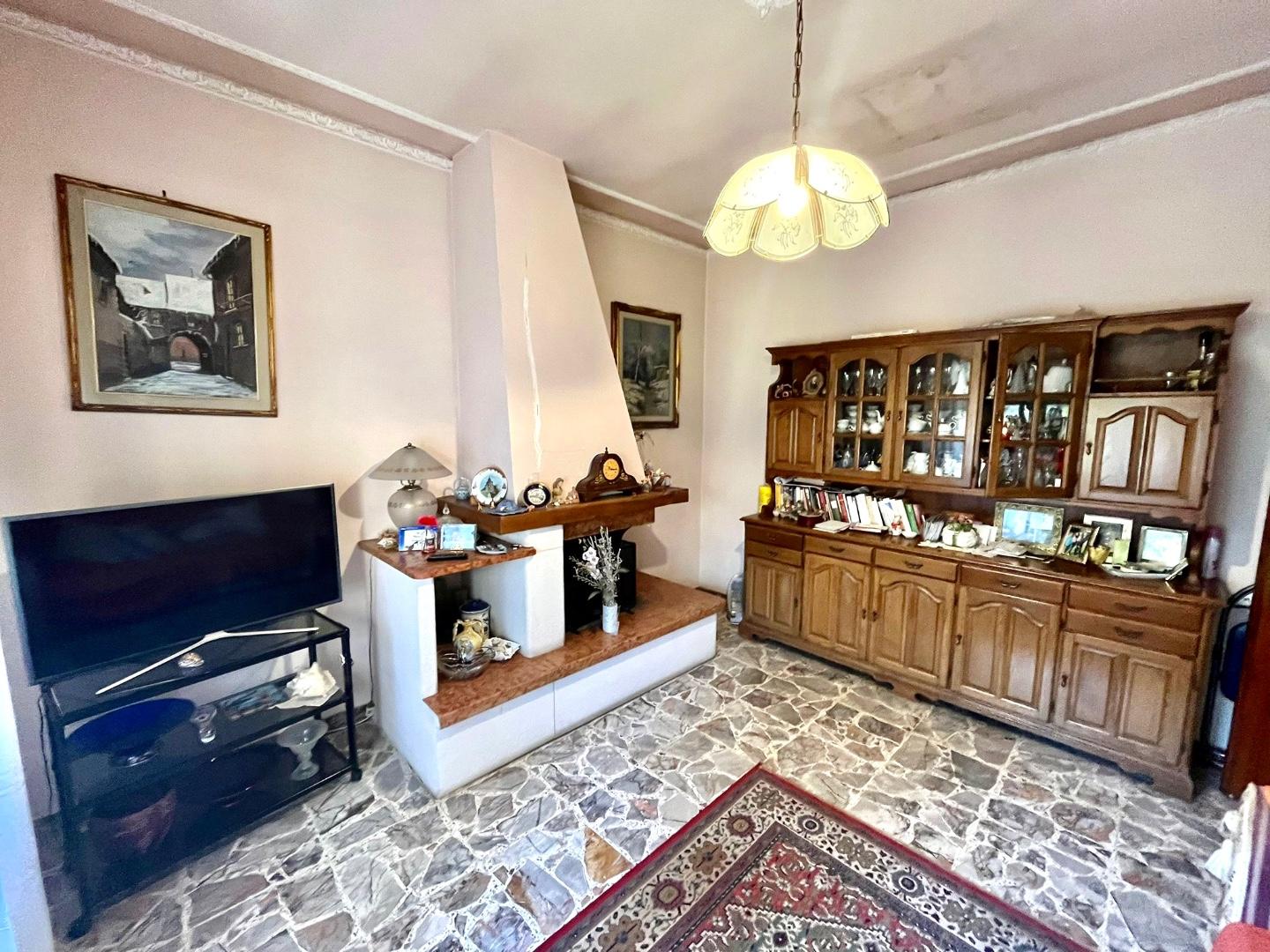 Immagine 4 di Villa in vendita  a Montopoli In Val D'arno