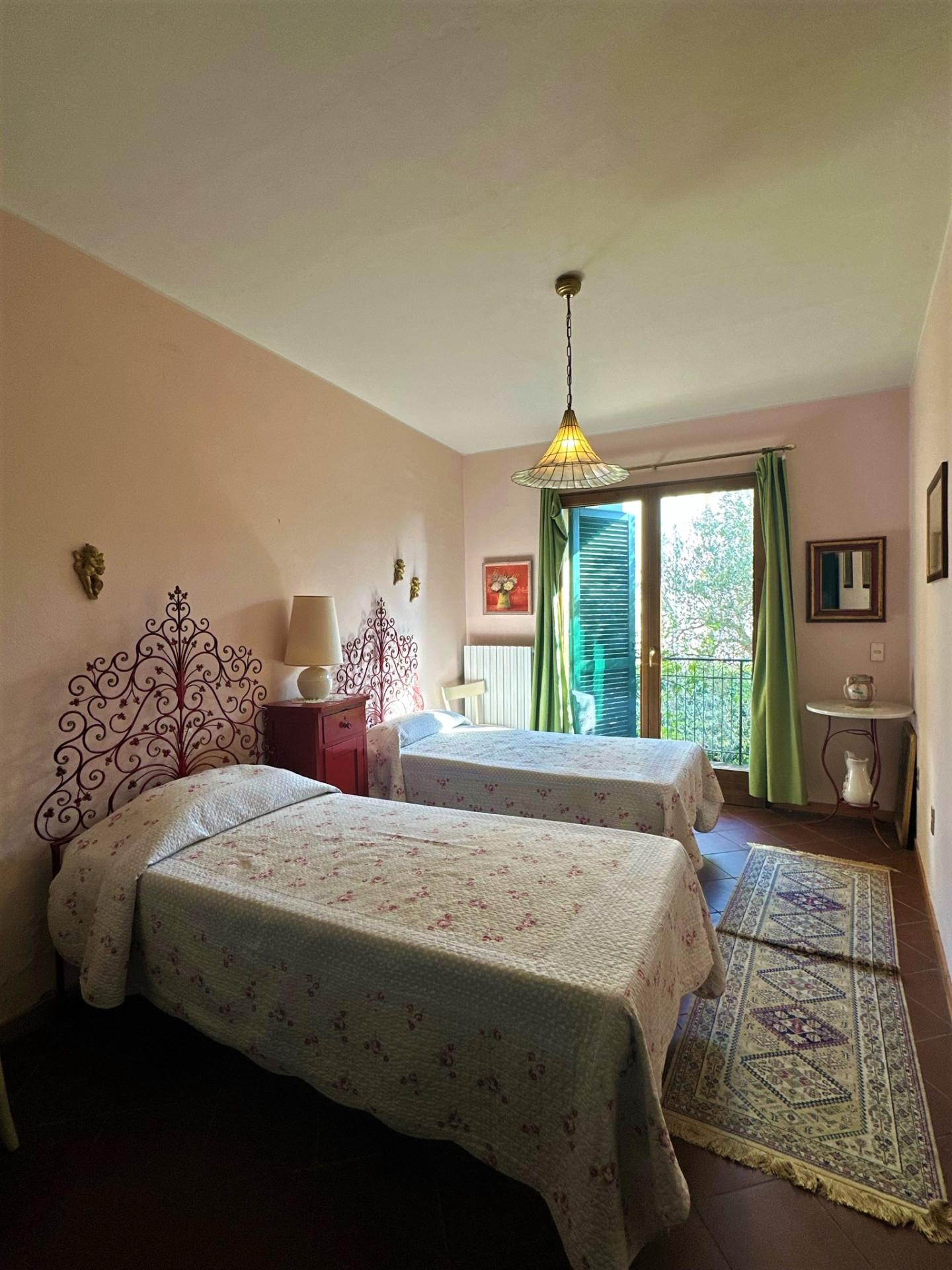 Immagine 20 di Villa in vendita  a San Miniato