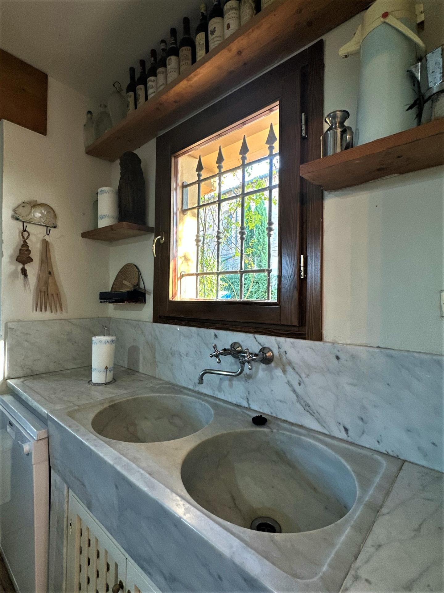 Immagine 13 di Villa in vendita  a San Miniato