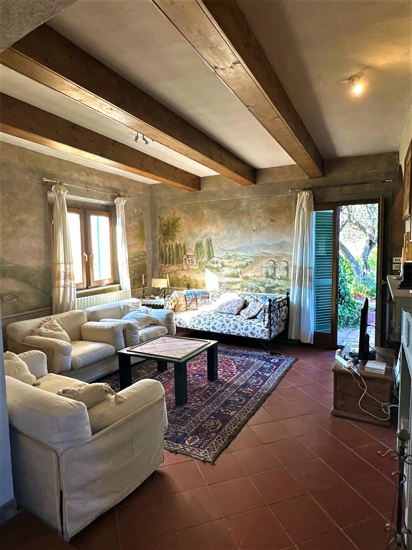 Immagine 3 di Villa in vendita  a San Miniato