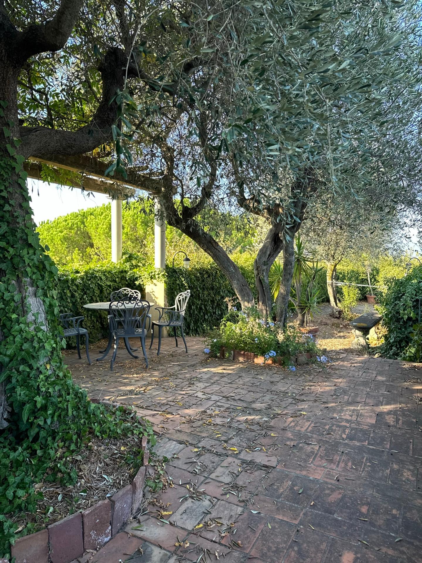 Immagine 58 di Villa in vendita  a San Miniato