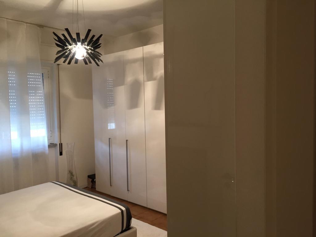 Immagine 22 di Casa bifamiliare in vendita  a Carrara