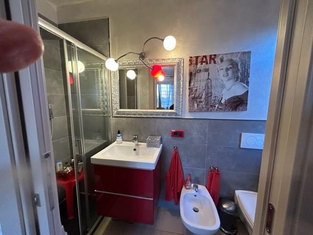 Immagine 8 di Appartamento in vendita  a Castelnuovo Berardenga