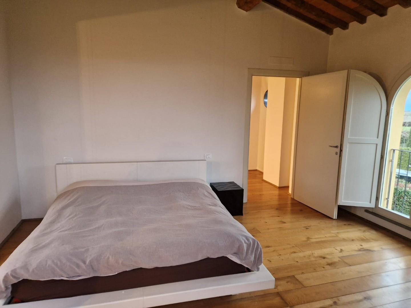 Immagine 14 di Casa colonica in vendita  a San Giuliano Terme