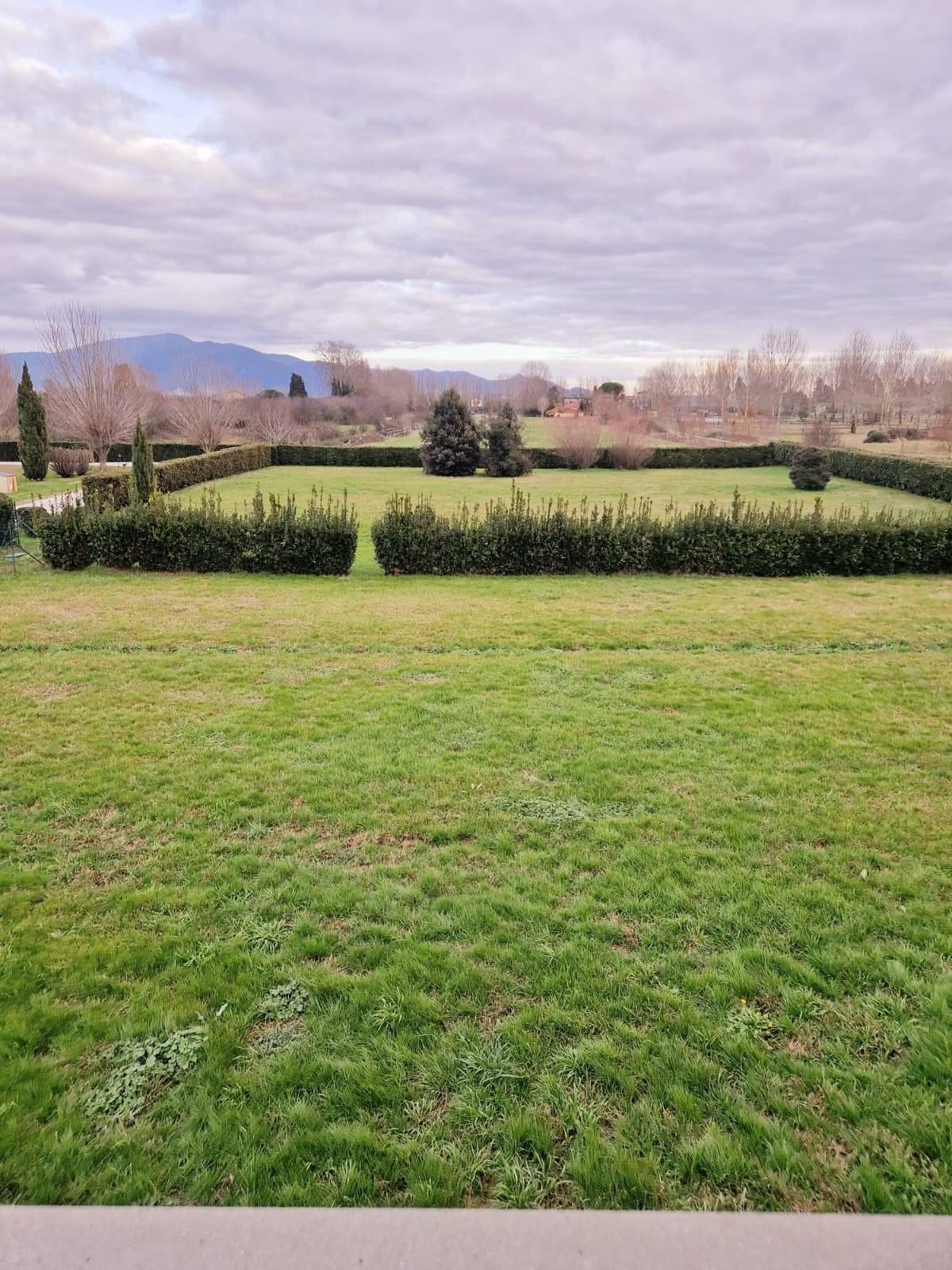 Immagine 33 di Casa colonica in vendita  a San Giuliano Terme