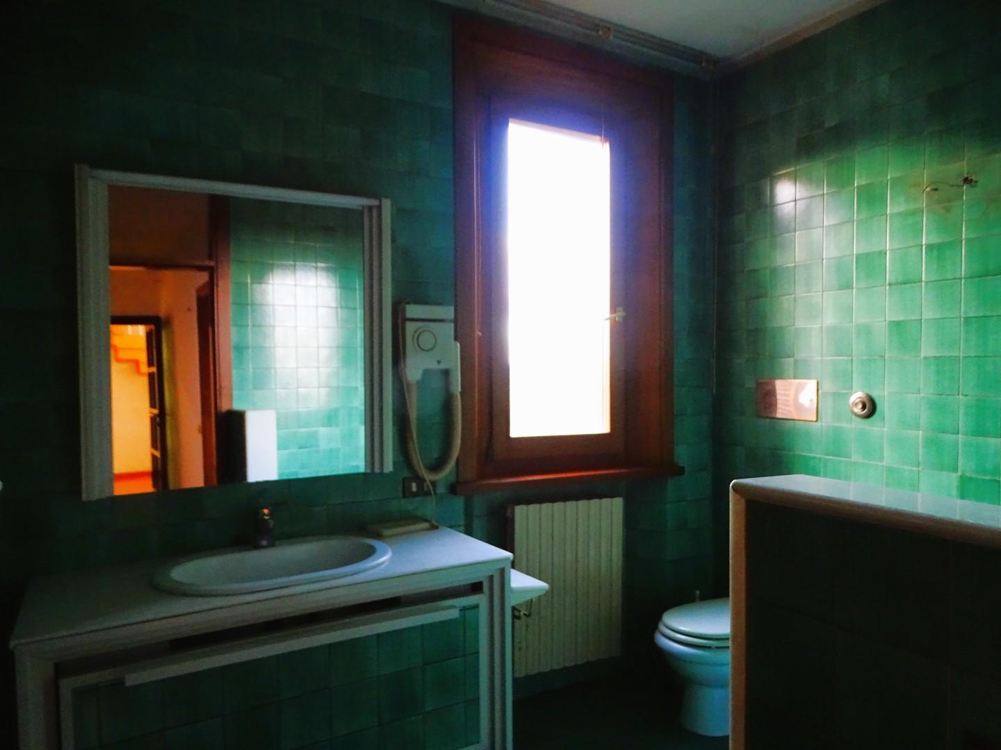 Immagine 39 di Villa in vendita  a San Miniato