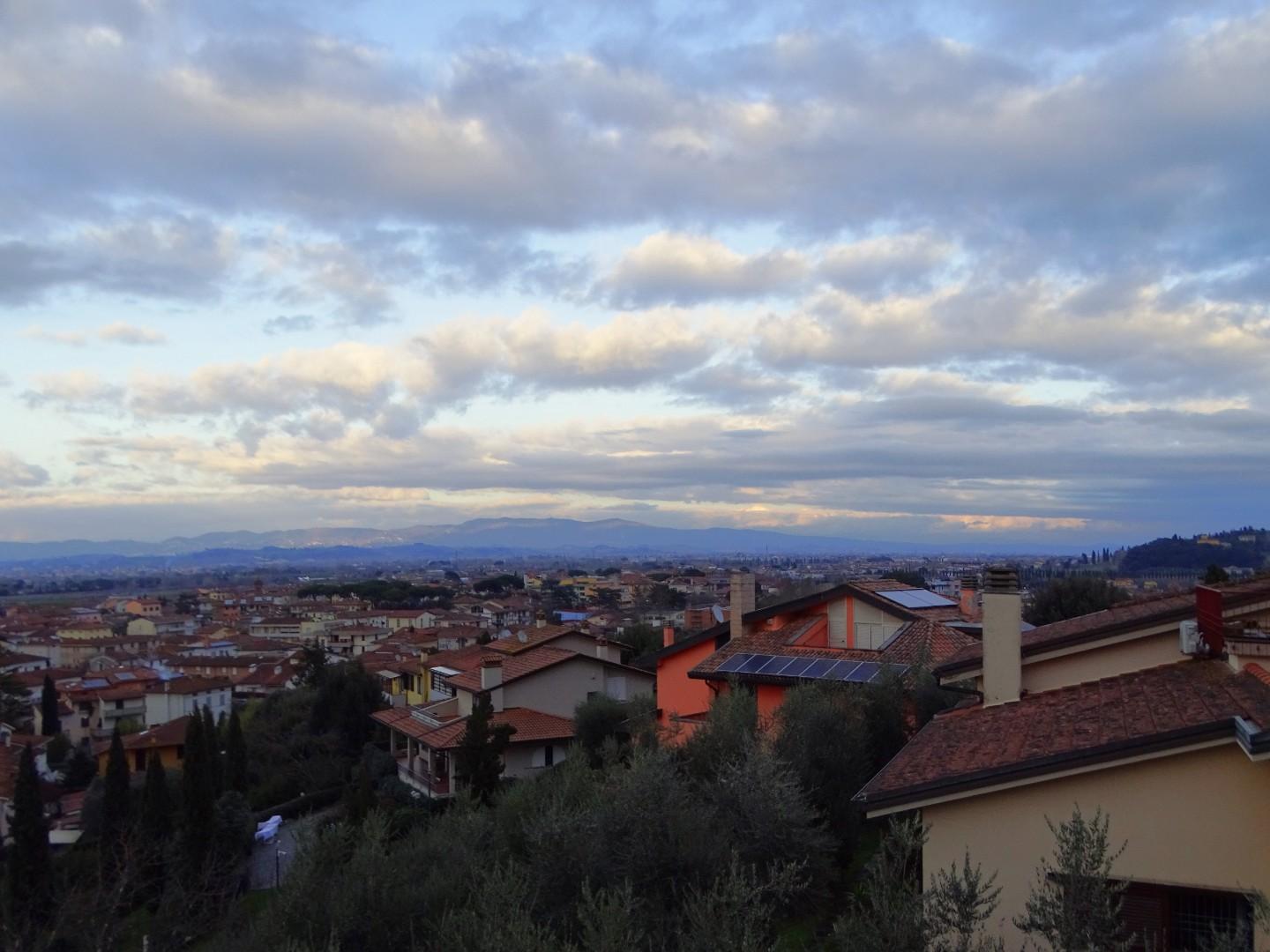 Immagine 18 di Villa in vendita  a San Miniato