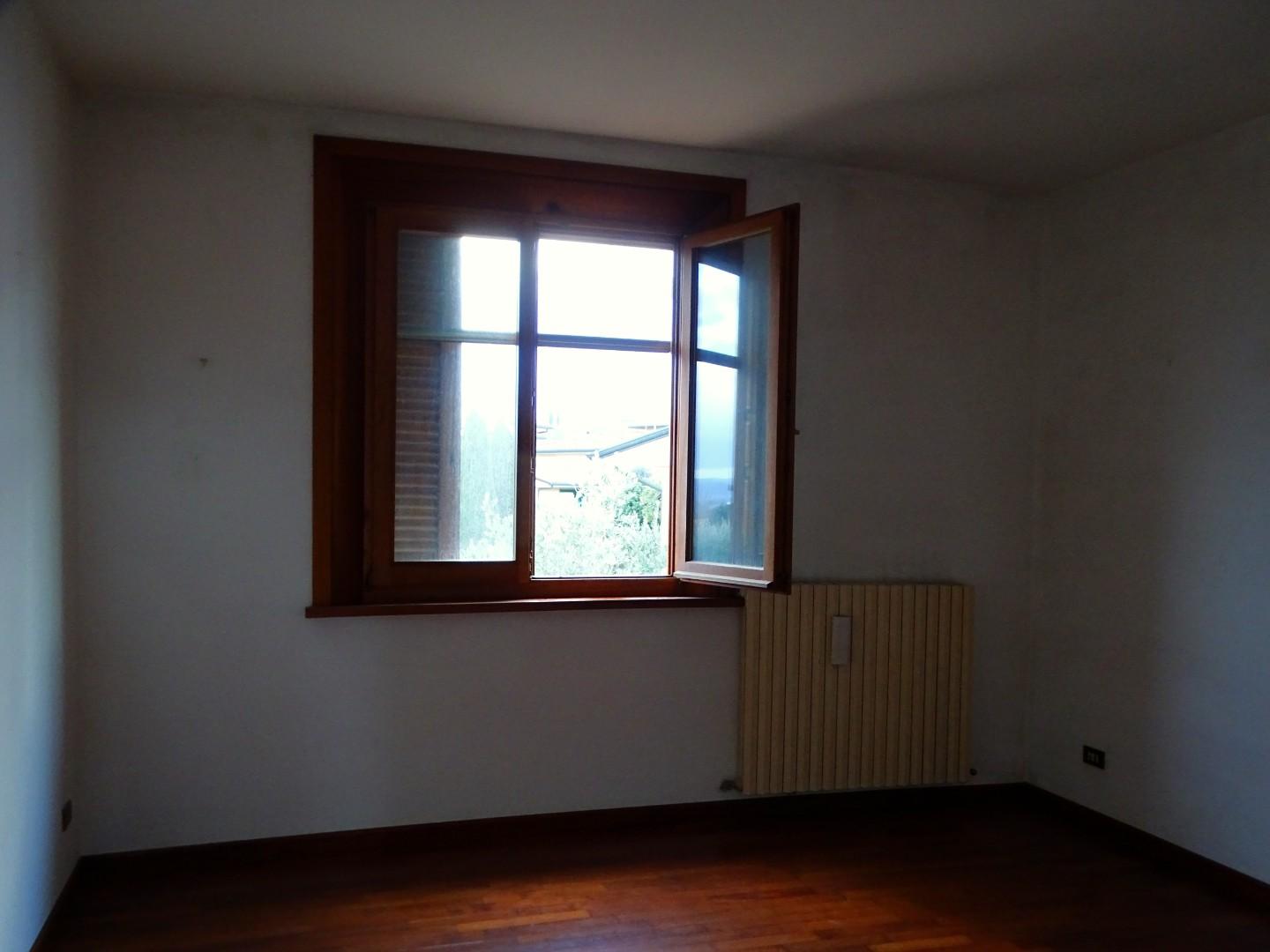 Immagine 38 di Villa in vendita  a San Miniato