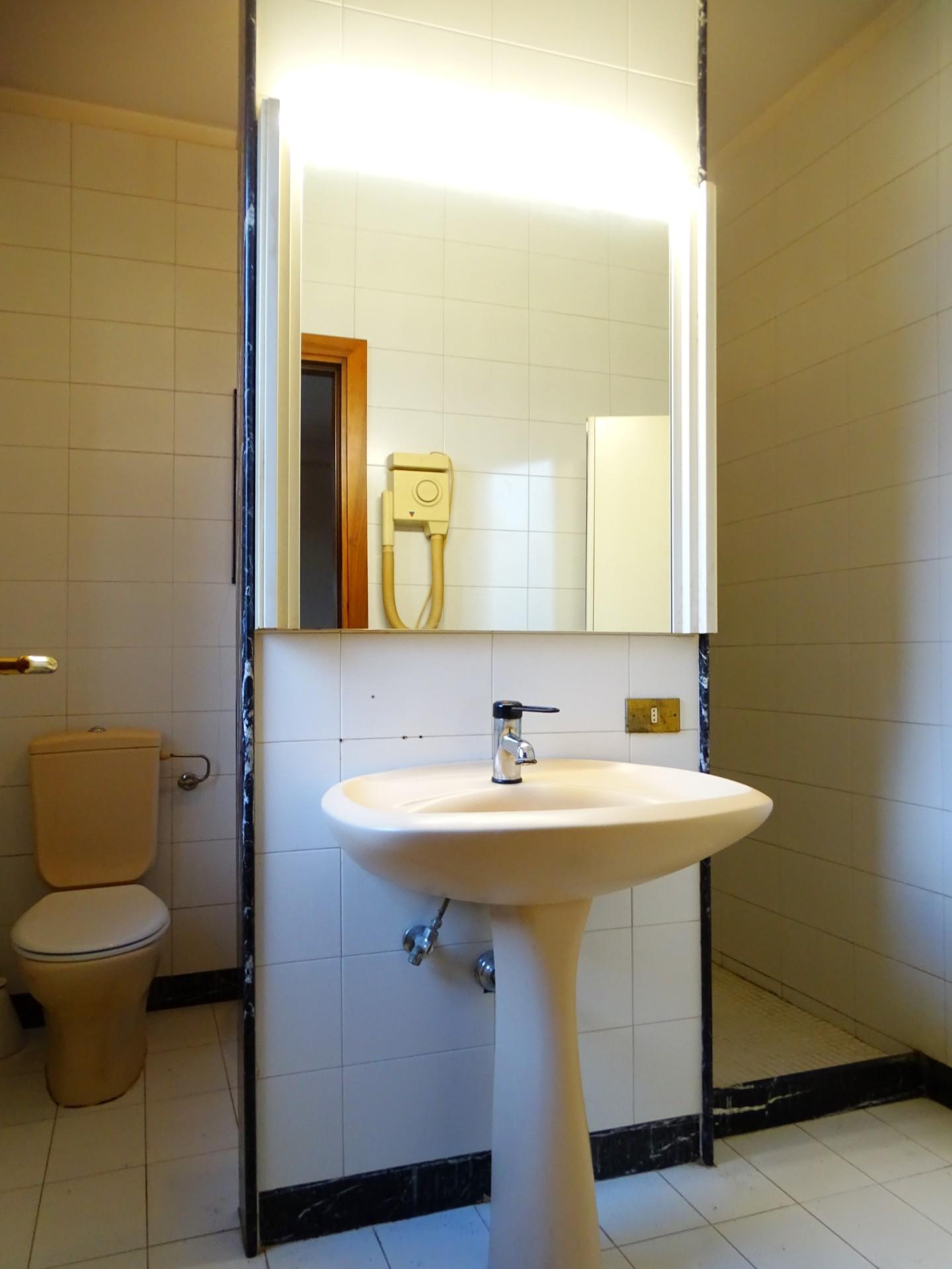 Immagine 35 di Villa in vendita  a San Miniato