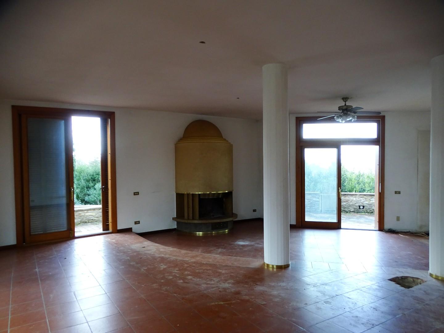 Immagine 20 di Villa in vendita  a San Miniato