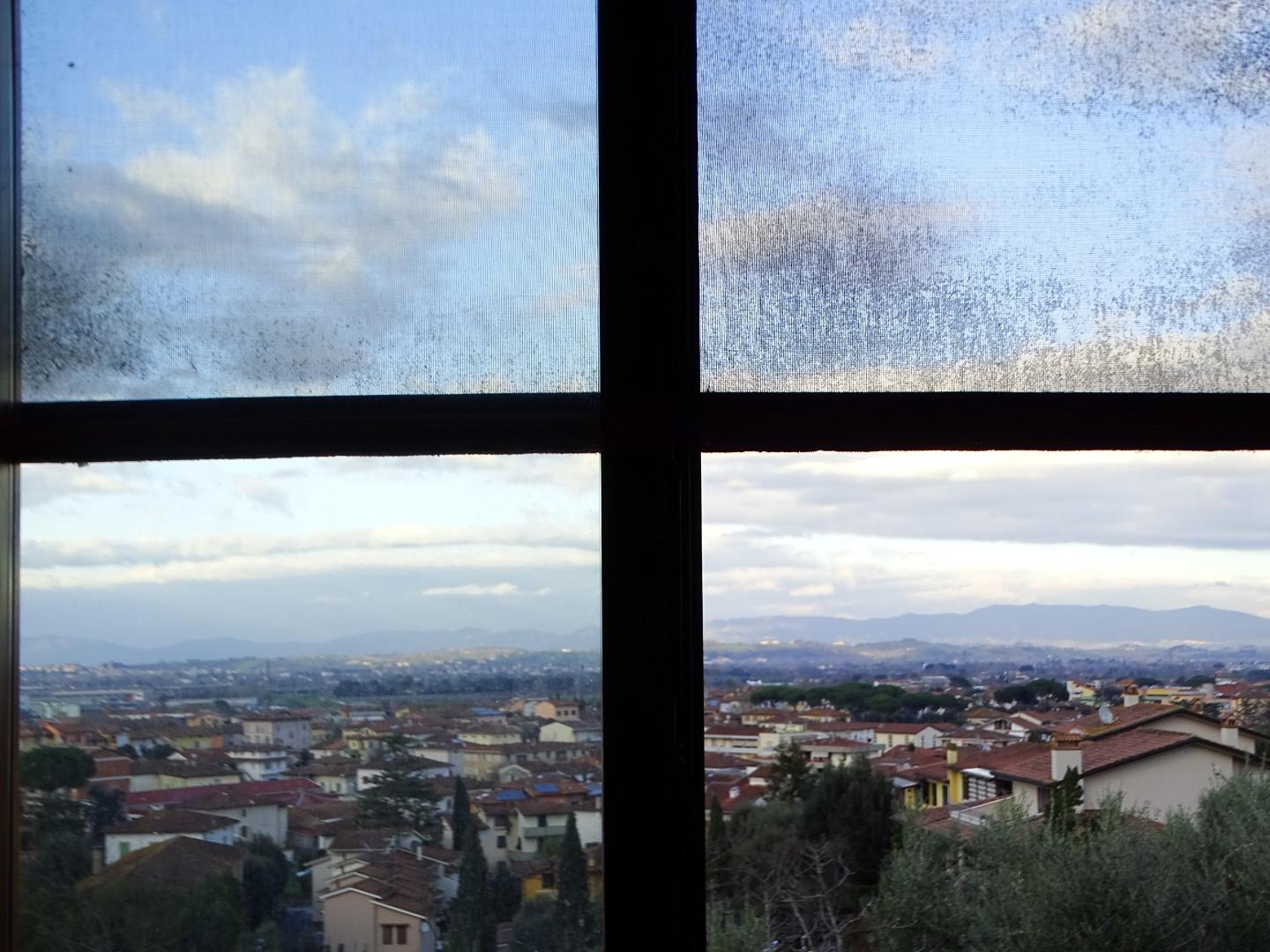 Immagine 15 di Villa in vendita  a San Miniato