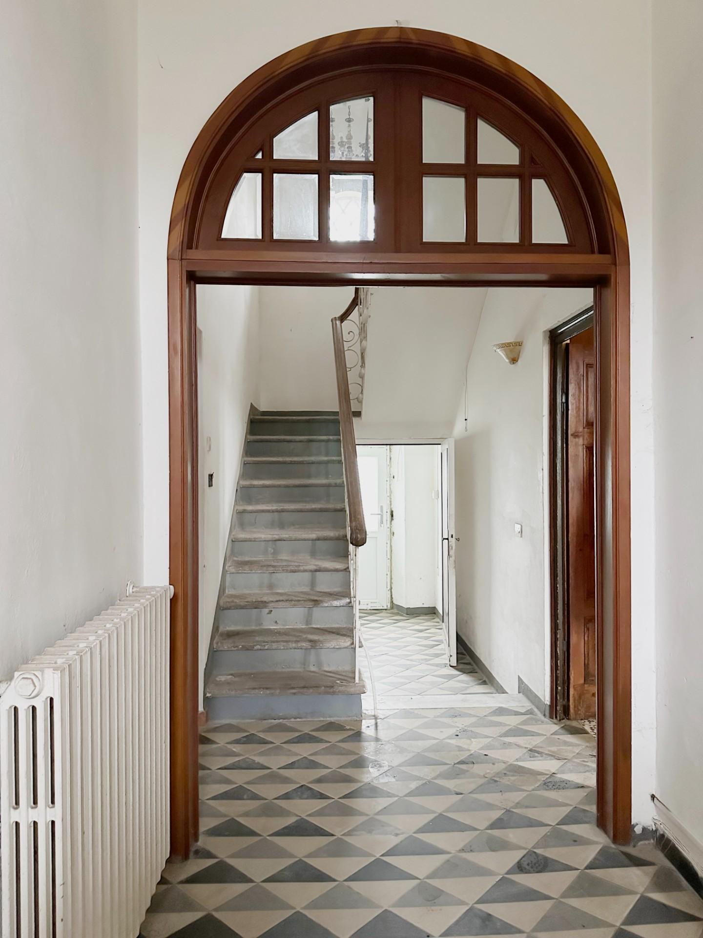 Immagine 5 di Villa in vendita  a Capannori