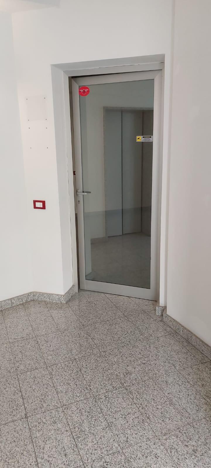 Immagine 5 di Ufficio in vendita  a Montelupo Fiorentino