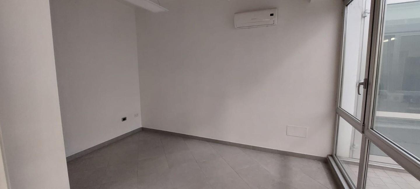Immagine 7 di Ufficio in vendita  a Montelupo Fiorentino