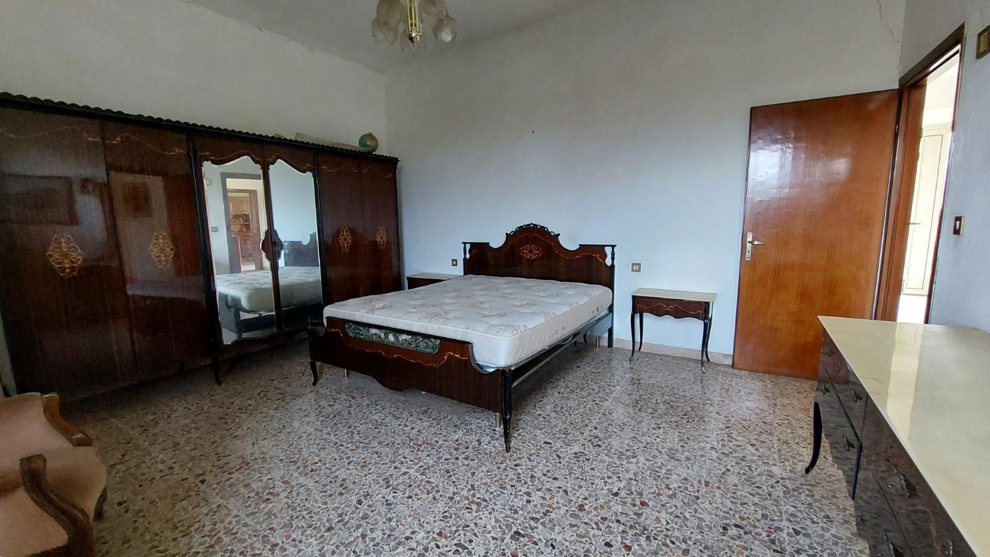 Immagine 15 di Porzione di casa in vendita  a Crespina Lorenzana