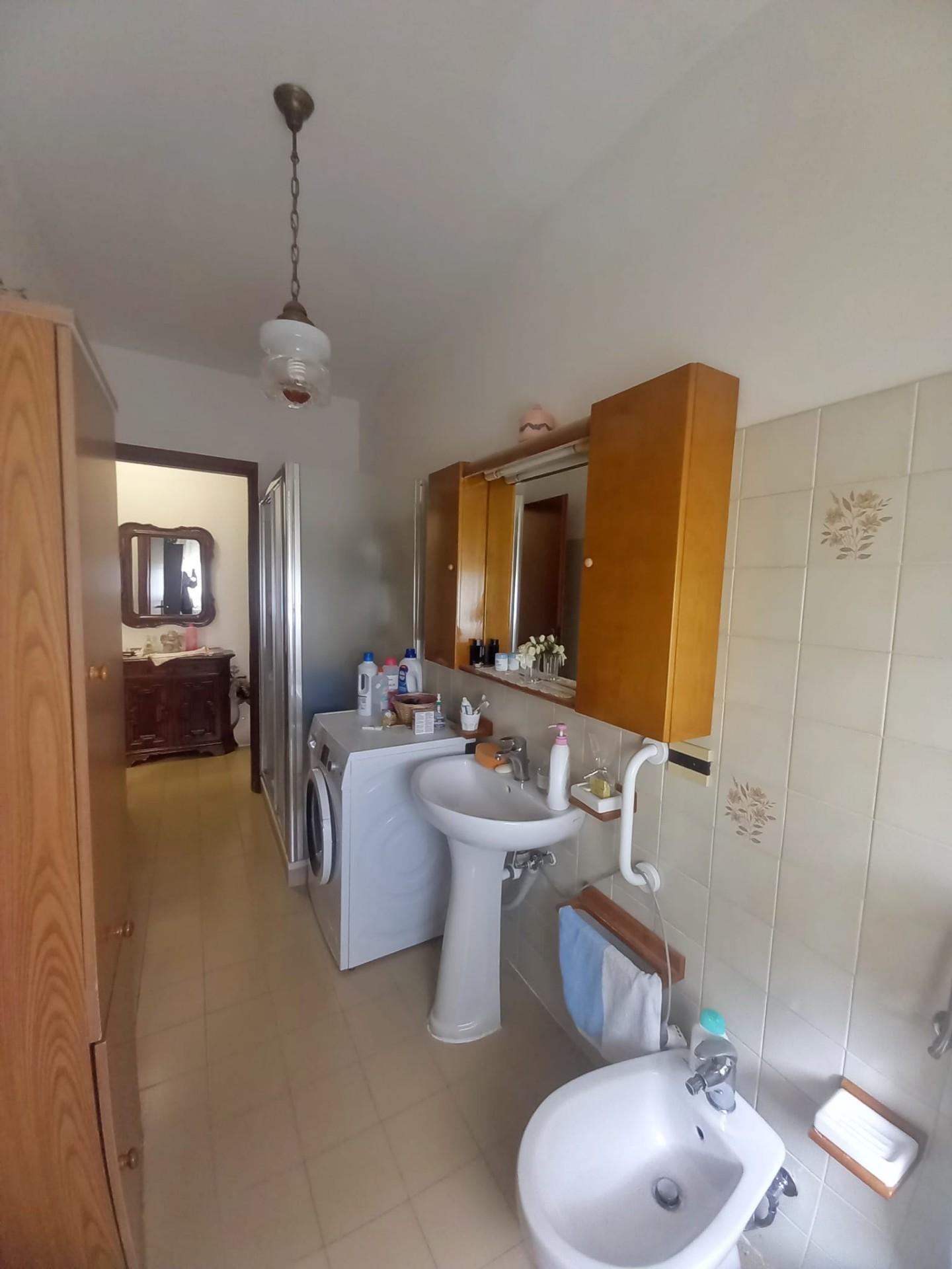 Immagine 39 di Appartamento in vendita  a Castelfiorentino