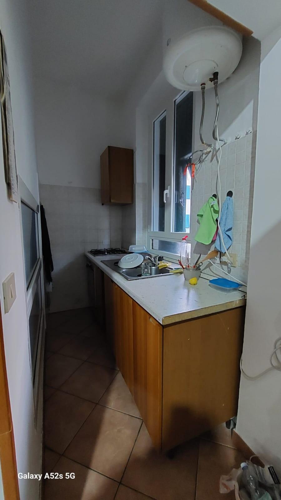 Immagine 6 di Appartamento in vendita  a Livorno