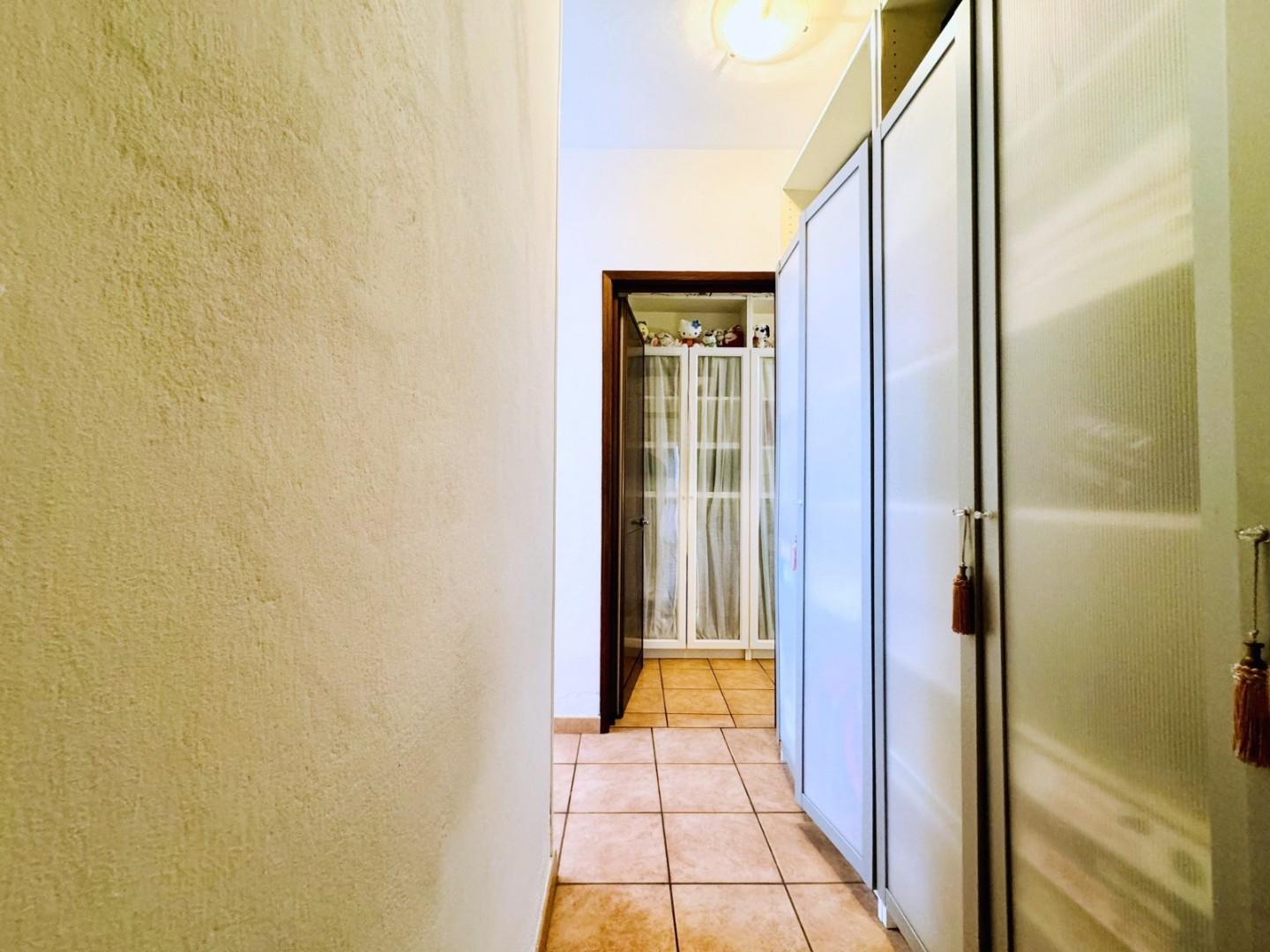 Immagine 24 di Casa semindipendente in vendita  a Pietrasanta