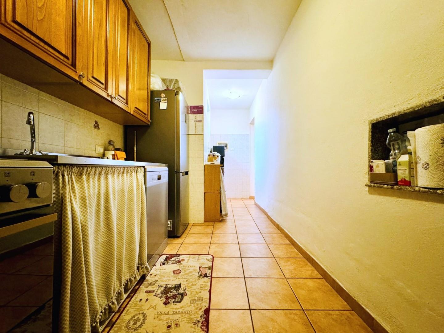 Immagine 11 di Casa semindipendente in vendita  a Pietrasanta