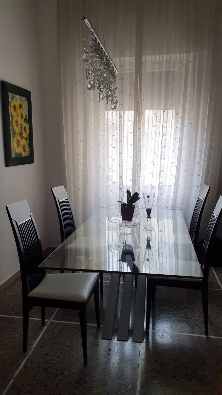 Immagine 5 di Appartamento in vendita  a Livorno