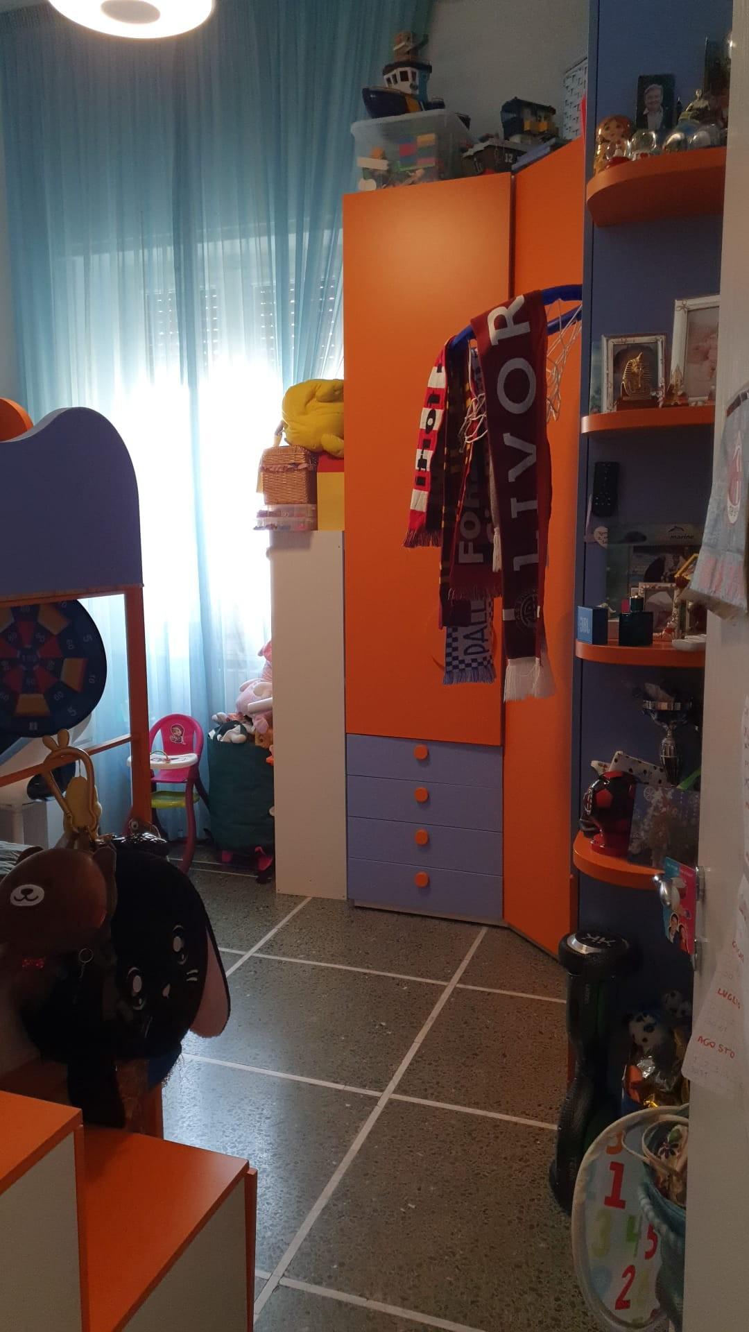 Immagine 14 di Appartamento in vendita  a Livorno