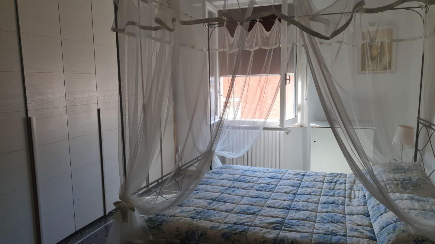 Immagine 13 di Appartamento in vendita  a Livorno