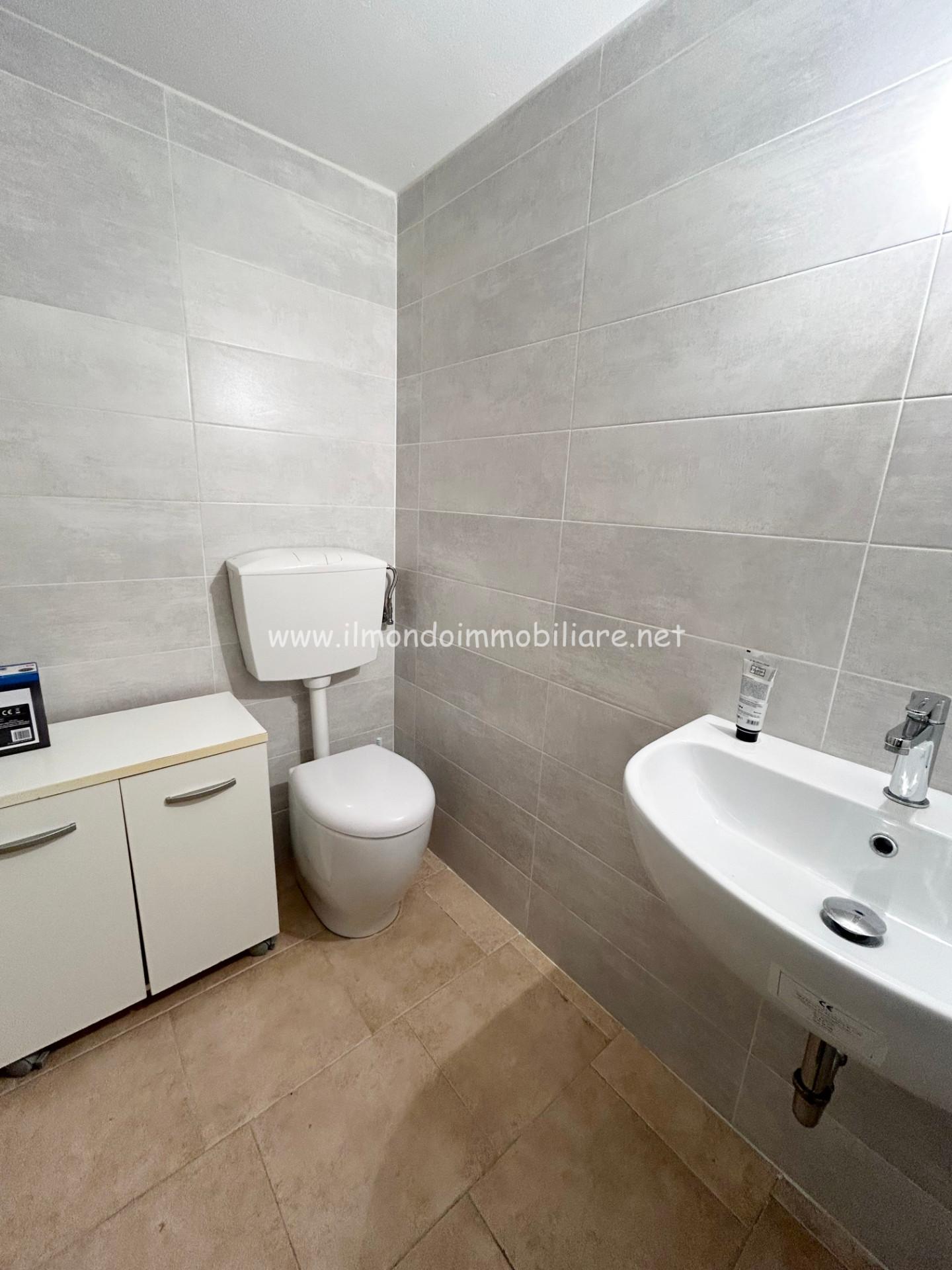 Immagine 16 di Appartamento in affitto  a Rosignano Marittimo