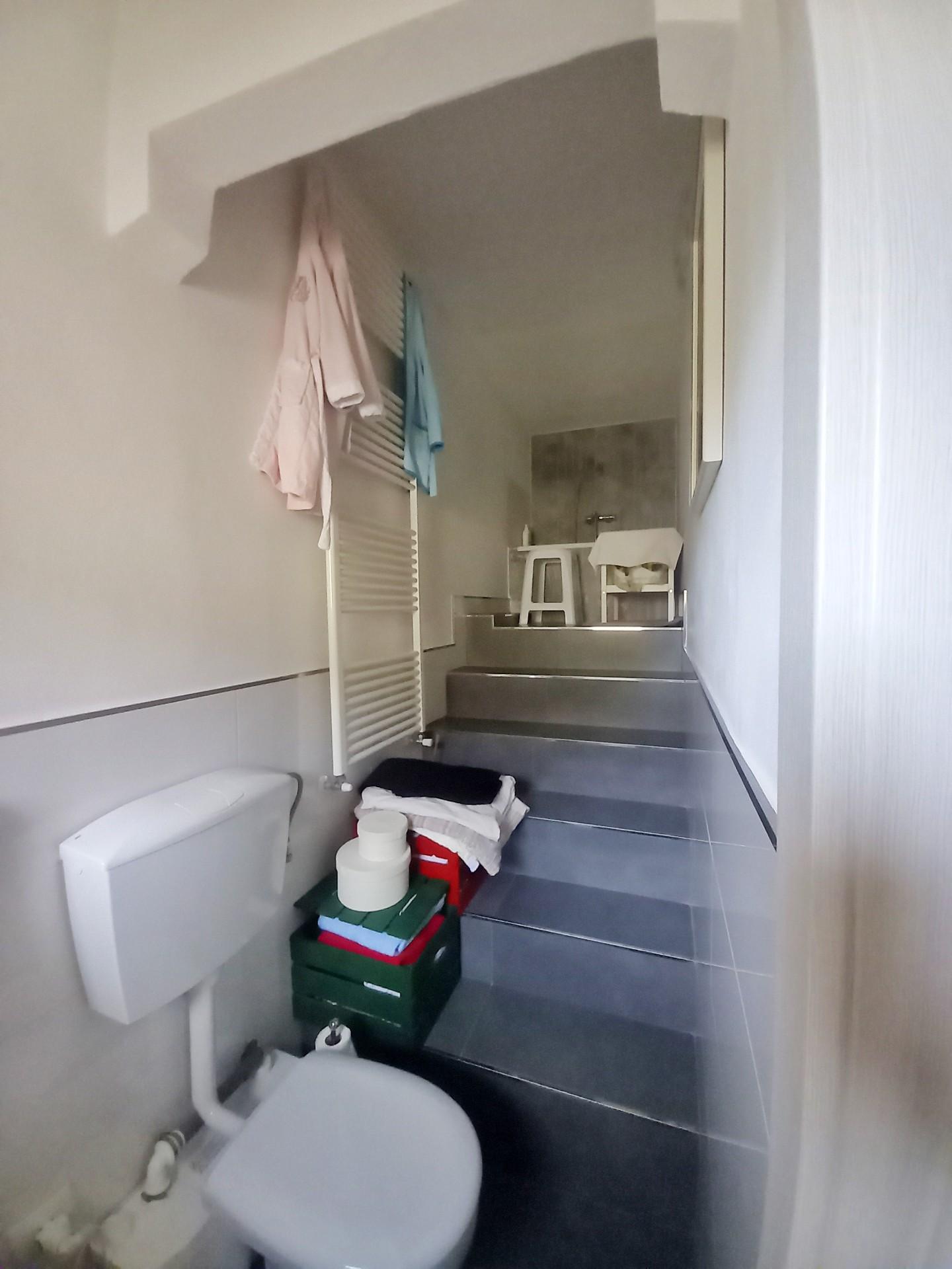 Immagine 16 di Appartamento in vendita  a Castelfiorentino