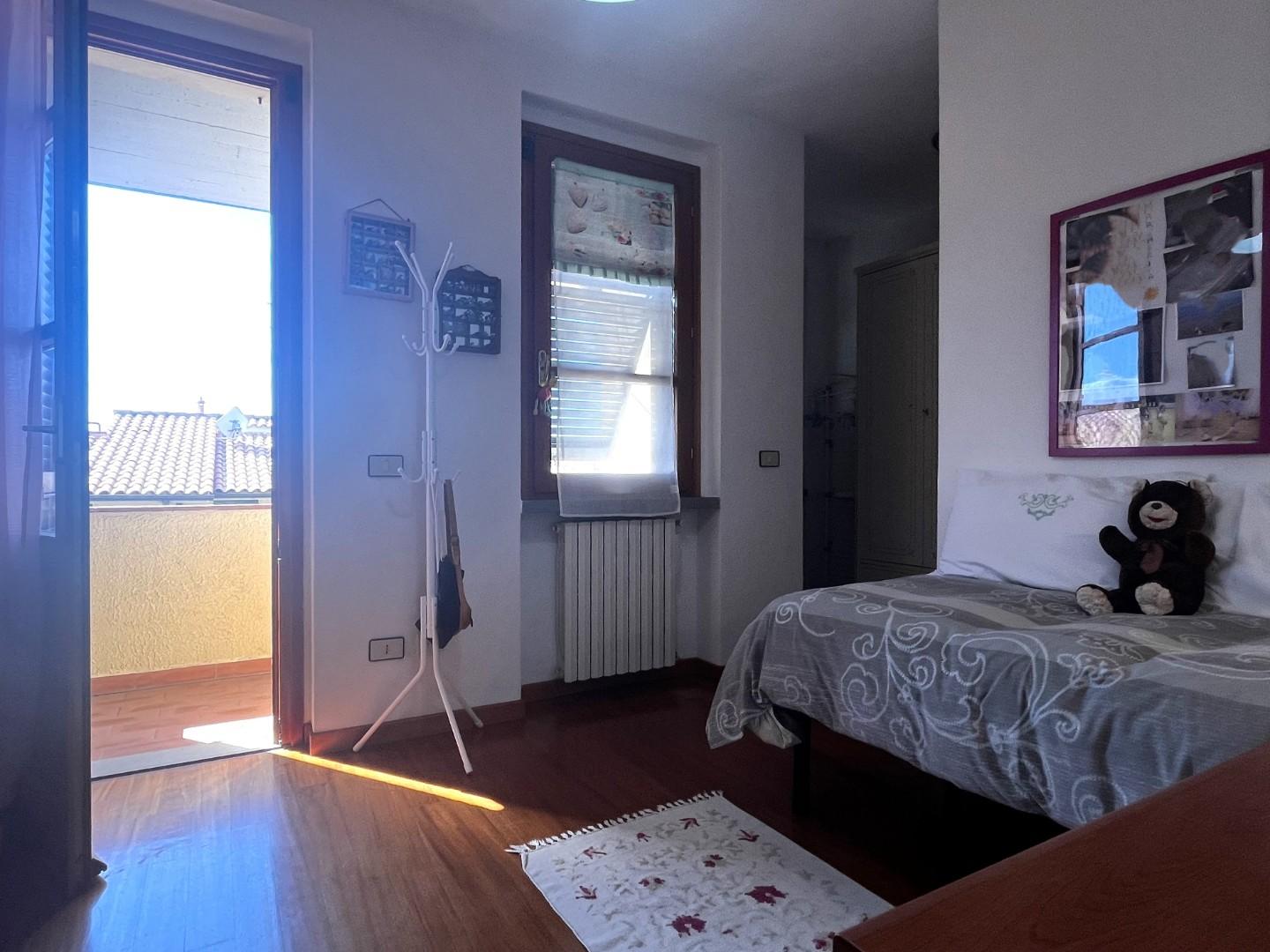 Immagine 22 di Casa bifamiliare in vendita  a Rosignano Marittimo